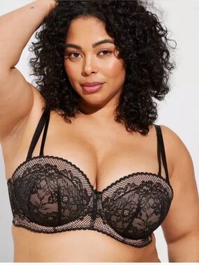 Torrid Curve Strapless Push-Up Fleur Lace Straight Back Bra size 44C romantic